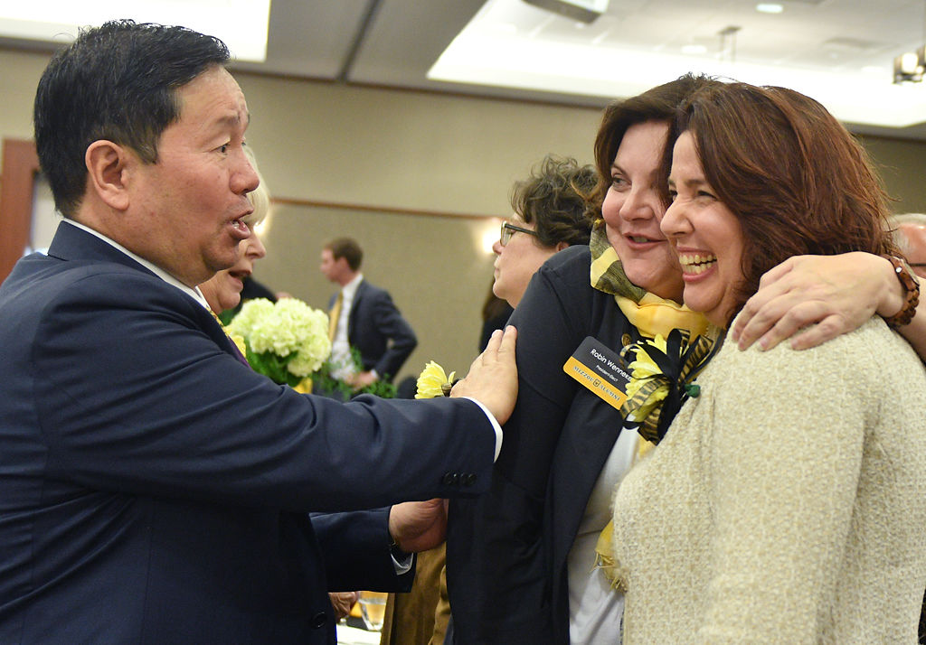 Mun Choi congratulates Stephanie Komen